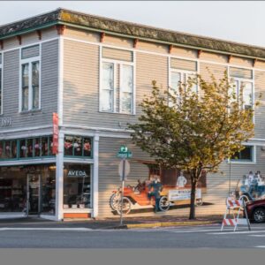 201 -- Special Photography Skills Session--Polish your photo work on a tour of Anacortes Historic Buildings